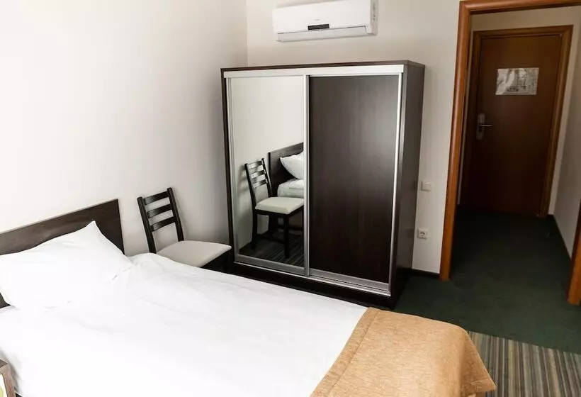 اتاق اکونومی یک تخته, Parkcity
