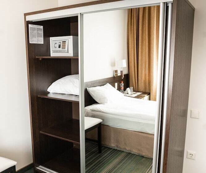 غرفة إقتصادية فردية, Parkcity