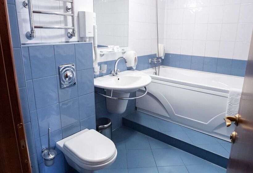 غرفة قياسية, Parkcity