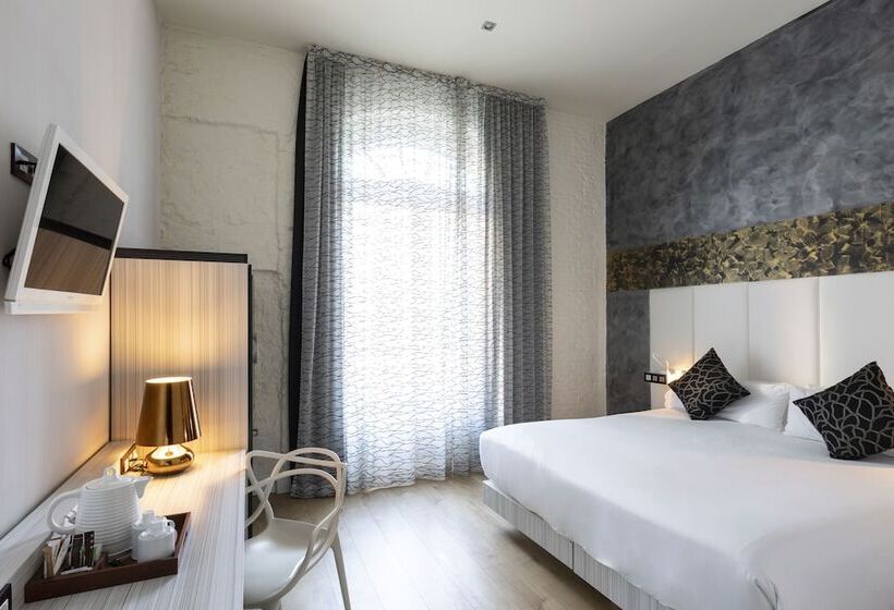 اتاق استاندارد, Petit Palace Savoy Alfonso XII