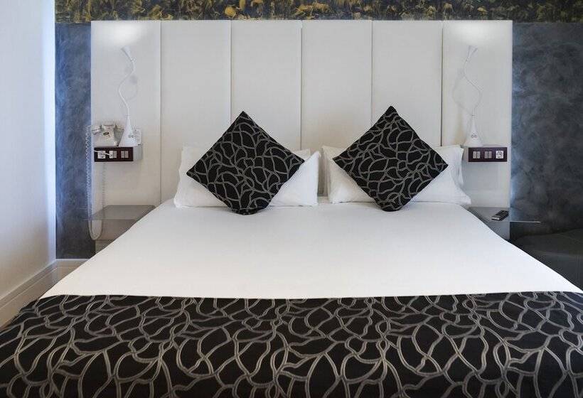 اتاق استاندارد, Petit Palace Savoy Alfonso XII