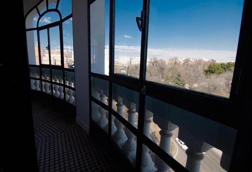 سوییت جونیور, Petit Palace Savoy Alfonso XII