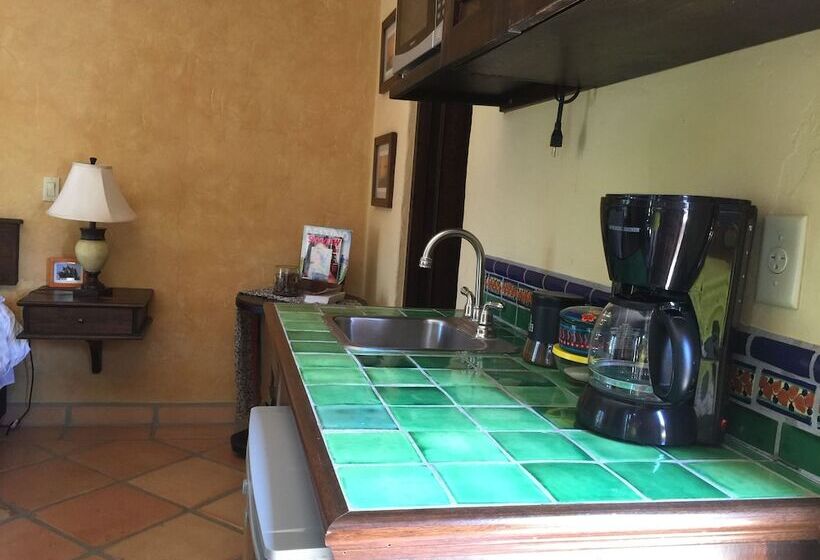 キングサイズベッドのスイートルーム, Posada Del Cortes