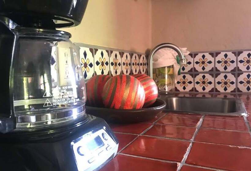 クイーンサイズベッドのスイートルーム, Posada Del Cortes