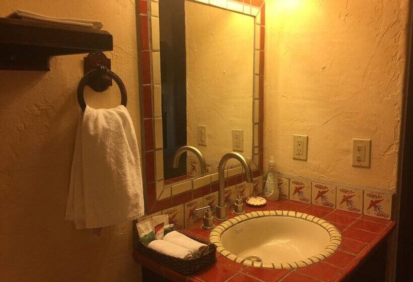 クイーンサイズベッドのスイートルーム, Posada Del Cortes