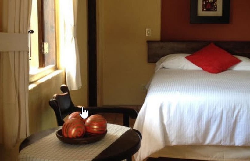 クイーンサイズベッドのスイートルーム, Posada Del Cortes