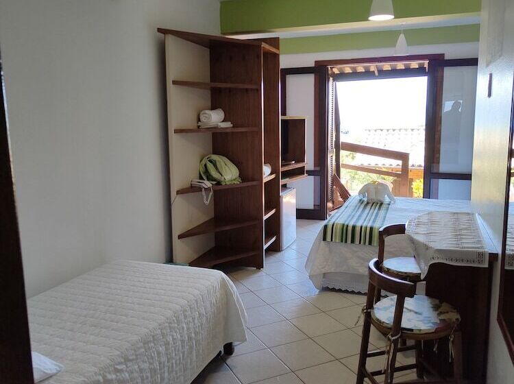 חדר סופריור לארבעה, Pousada Palmeiras