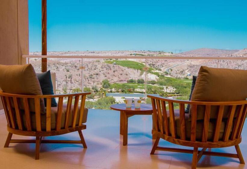 סוויטה עם נוף למפרץ, Puerta Cortes Residences