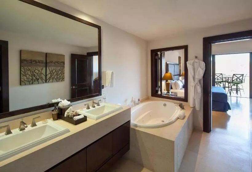 ２ベッドスイートルーム, Puerta Cortes Residences
