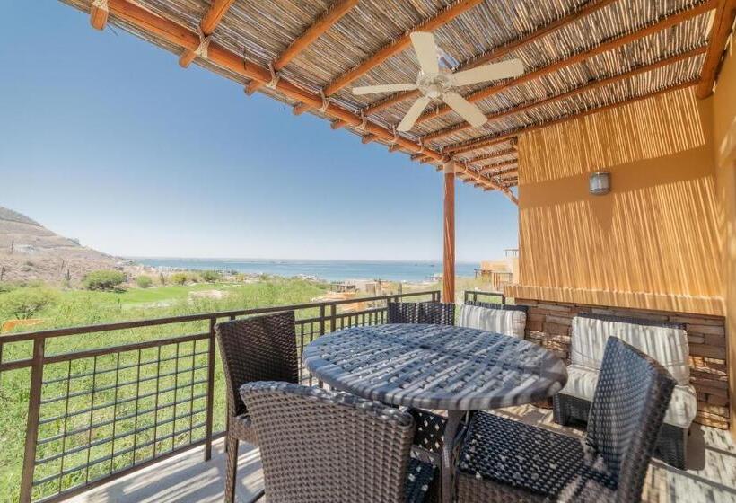 סוויטה עם ג'קוזי, Puerta Cortes Residences