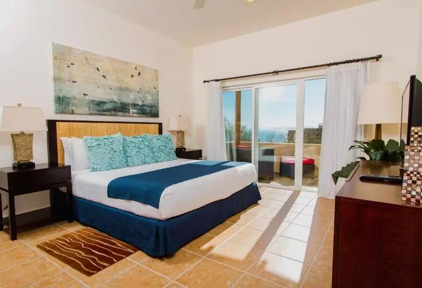 ４ベッドルームハウス, Puerta Cortes Residences