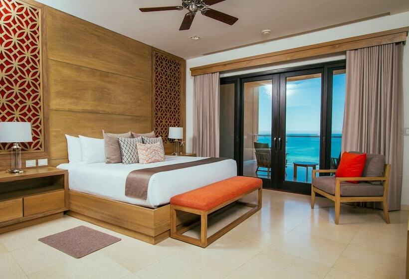2 Bedrooms Suite Sea View, Puerta Cortes Residences