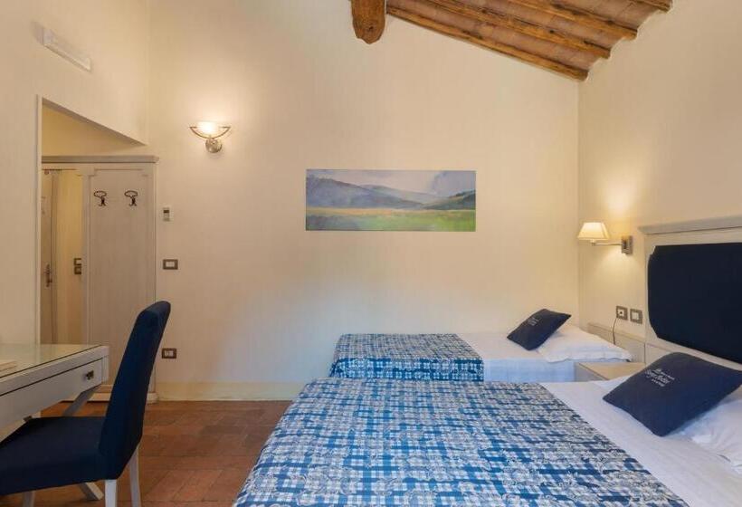 Номер Стандарт Трехместный, Ristorante Borgo Antico