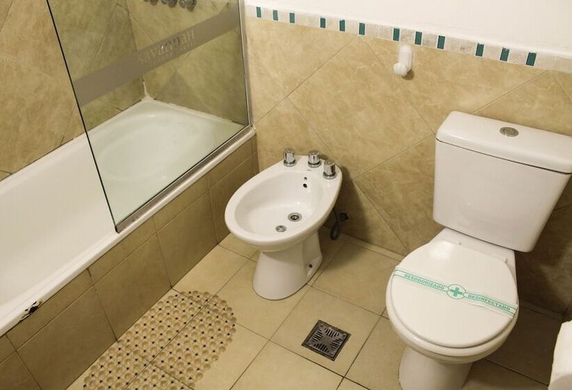 اتاق استاندارد چهار تخته, Savannah Cordoba