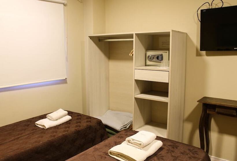 اتاق استاندارد چهار تخته, Savannah Cordoba