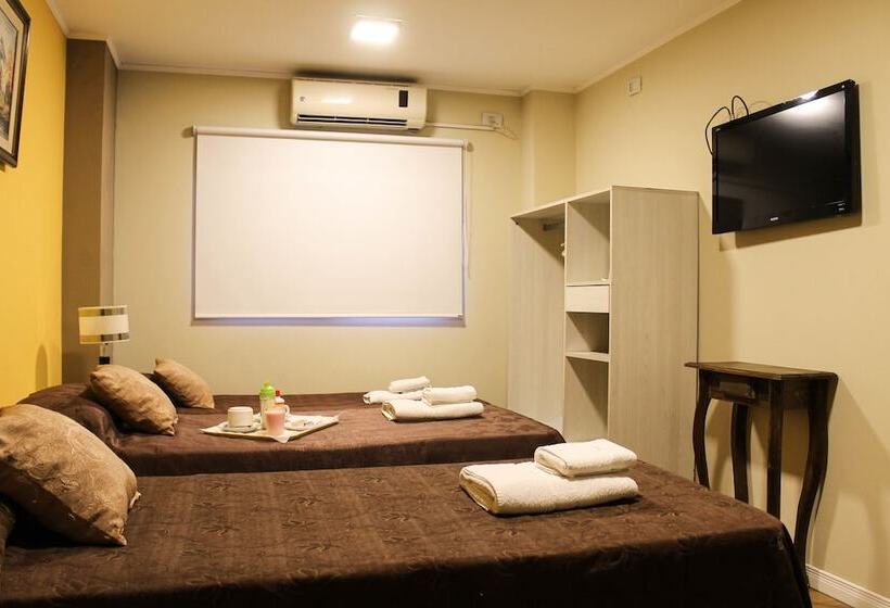 اتاق استاندارد چهار تخته, Savannah Cordoba