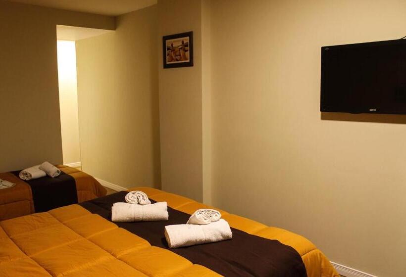 اتاق استاندارد چهار تخته, Savannah Cordoba