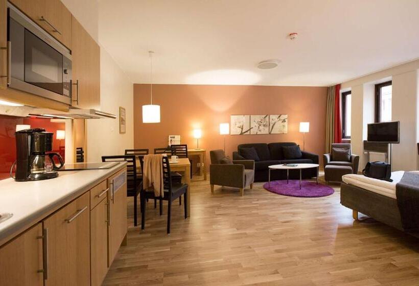 חדר משפחתי, Scandic Malmo City
