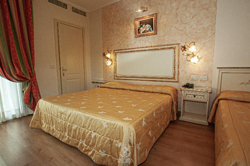 Номер Стандарт Трехместный, Viktoria Palace