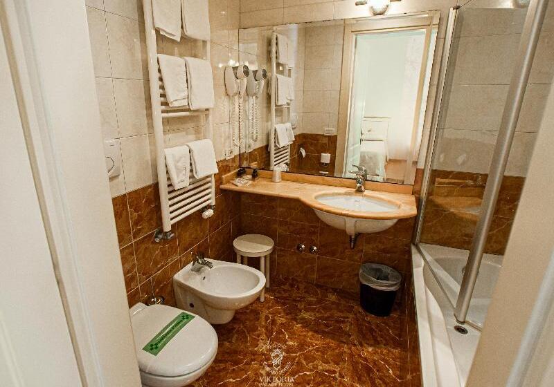 Номер Стандарт Трехместный, Viktoria Palace