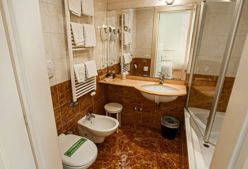 Номер Стандарт Трехместный, Viktoria Palace