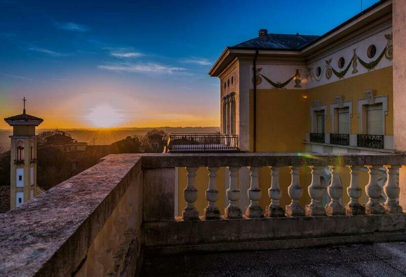 小型套房带阳台, Villa Malpensa
