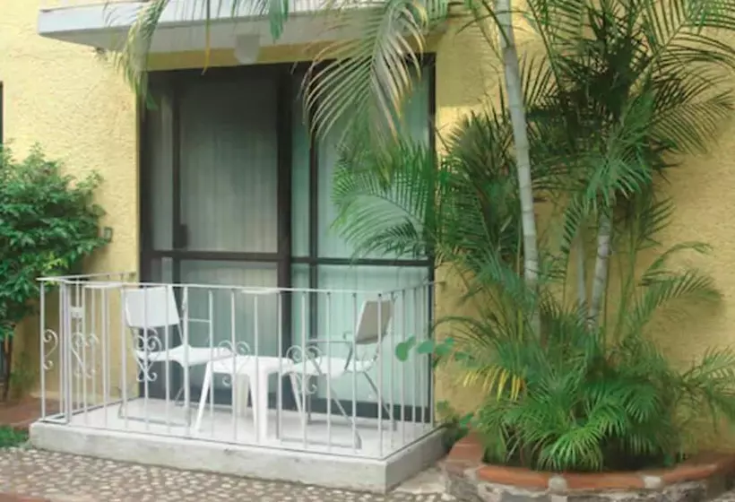 سوییت جونیور, Quinta Del Gobernador