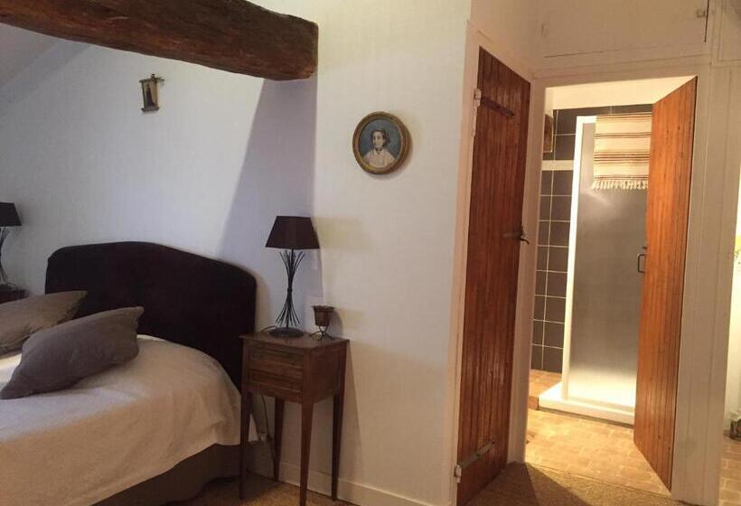 Family Suite, La Maison Des Gardes   Chambres D Hôtes