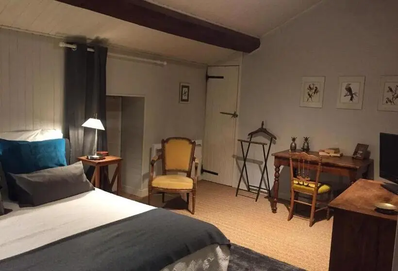 اتاق کلاسیک, La Maison Des Gardes Chambres D Hôtes
