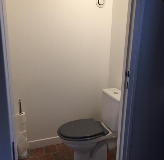 غرفة كلاسيكية, La Maison Des Gardes   Chambres D Hôtes