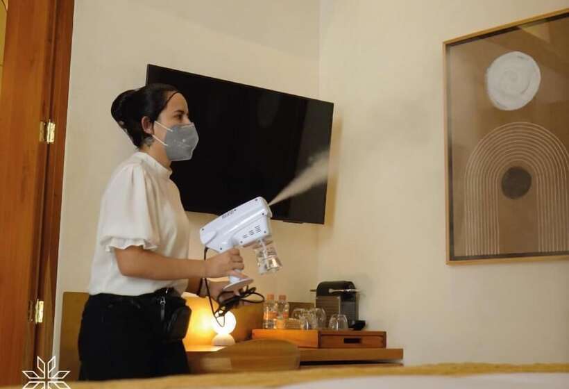 سوییت جونیور, Cantera 1910 Hotel Boutique, Destination