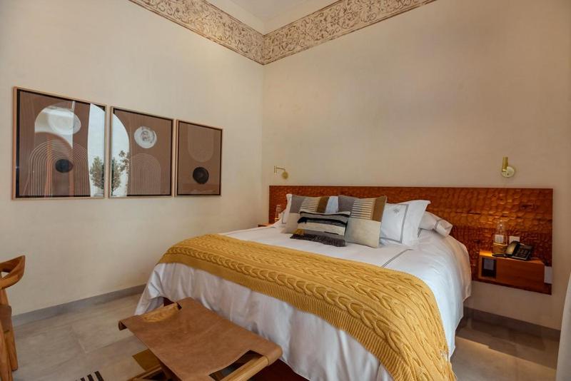 سوییت, Cantera 1910 Hotel Boutique, Destination