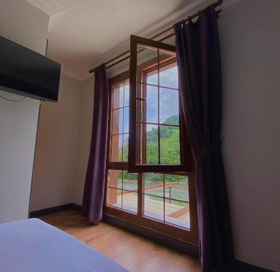 غرفة قياسية مطلّة علي البحيرة, Didi Butik Otel