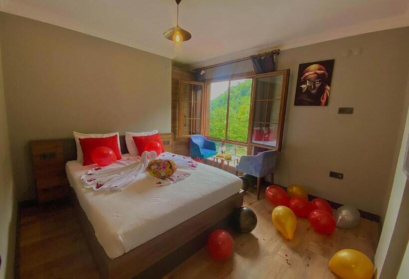 غرفة قياسية مطلّة علي البحيرة, Didi Butik Otel