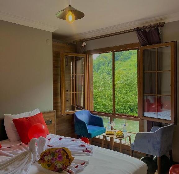 غرفة قياسية مطلّة علي البحيرة, Didi Butik Otel