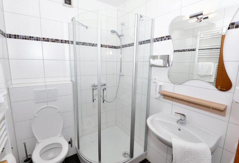 스탠다드 룸, Das Arni´s