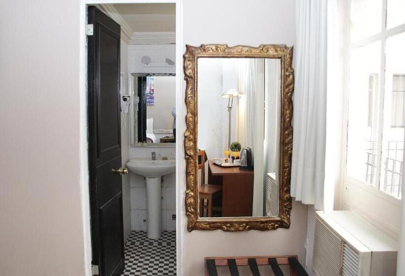 חדר קלאסי לארבעה, Sonetto