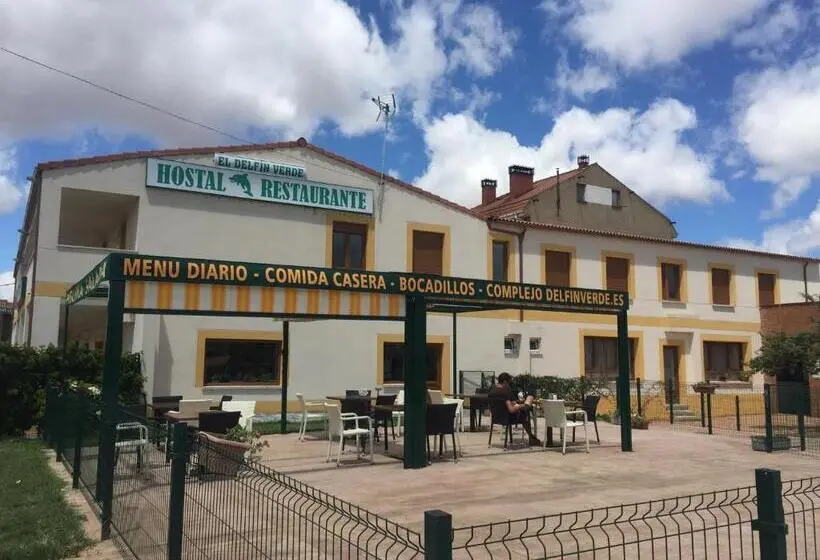 プールの見えるスタンダードトリプルルーム, El Delfín Verde