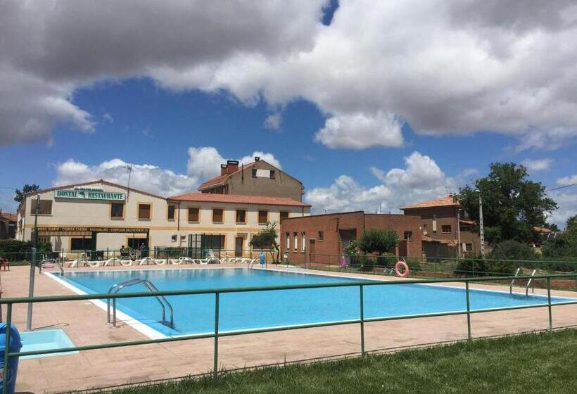 패밀리 룸, El Delfín Verde