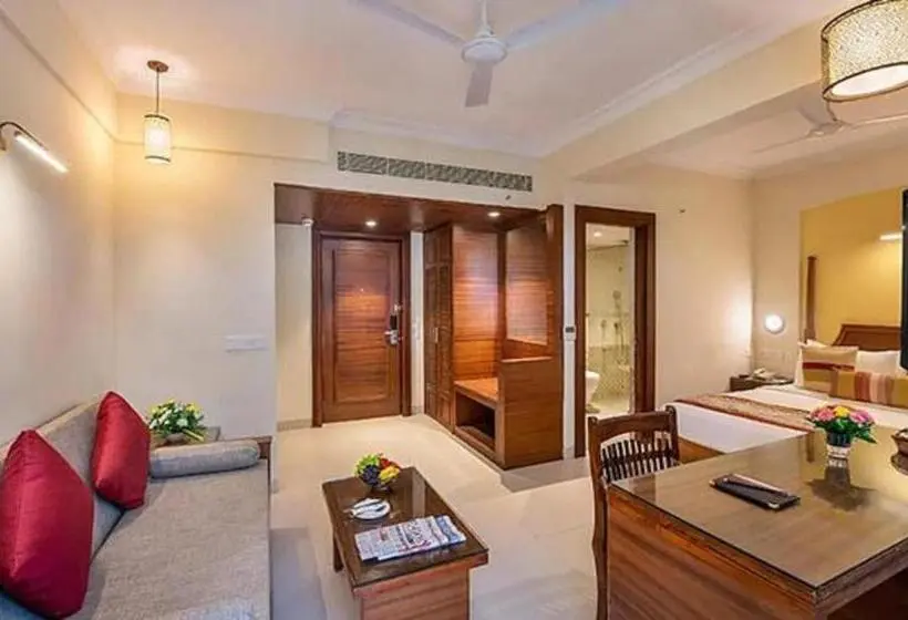 スーペリアールーム, Sea Breeze Sarovar Portico Varca Goa