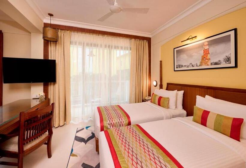 Номер Superior, Sea Breeze Sarovar Portico Varca Goa