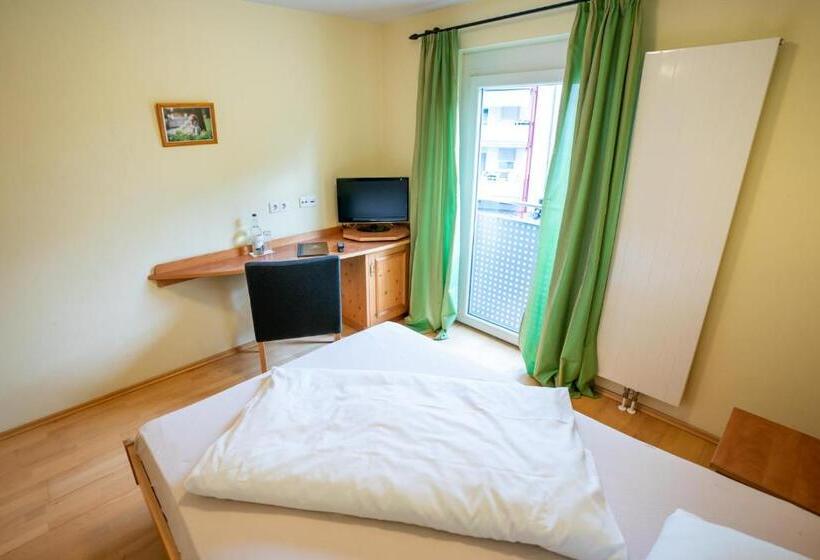 חדר אקונומי יחיד, Gasthof Zur Linde