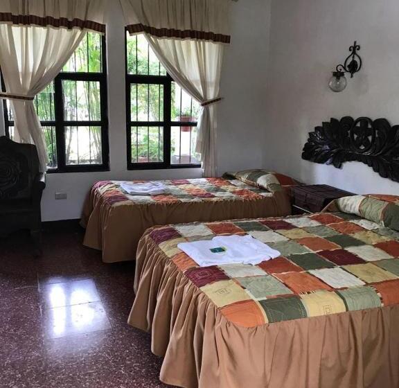 اتاق استاندارد, La Chacra De Joel