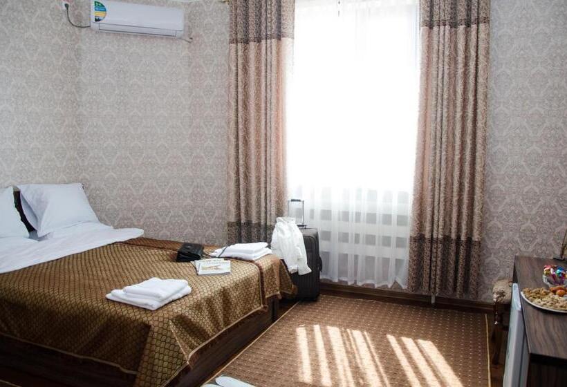 Люкс Кровать Кинг, Poytaxt