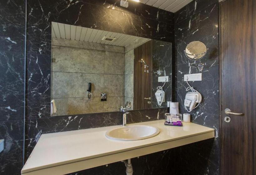 Executive Værelse, Sarovar Portico Somnath