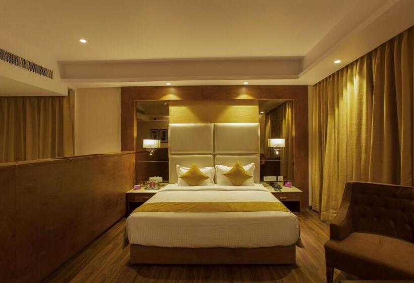 Elnöki Lakosztály, Sarovar Portico Somnath