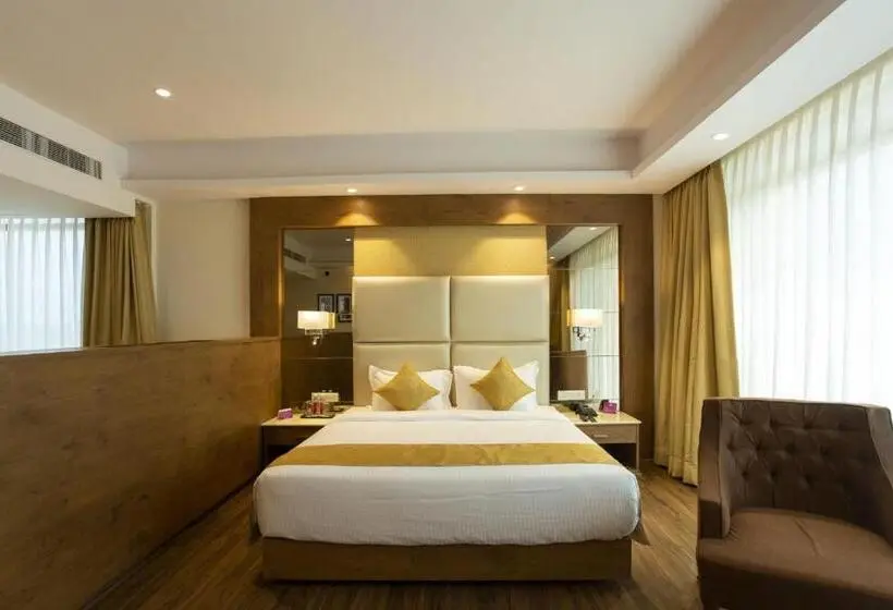 プレジデントスイートルーム, Sarovar Portico Somnath