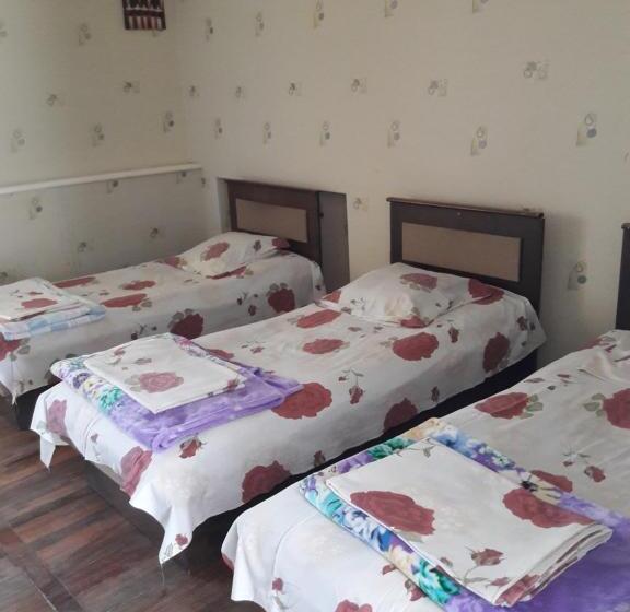 ファミリールーム, Today , Խաղաղության լողափ