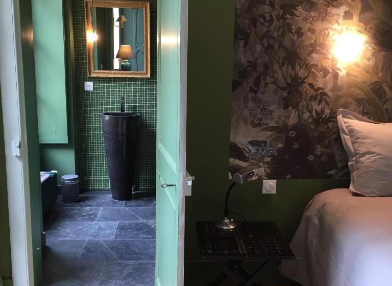 高级大房间, Rouge Maison