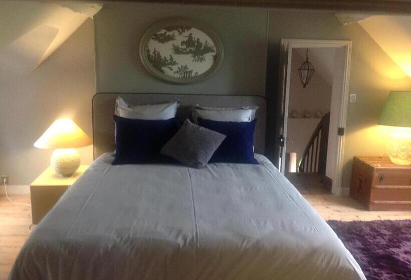 标准间, Rouge Maison